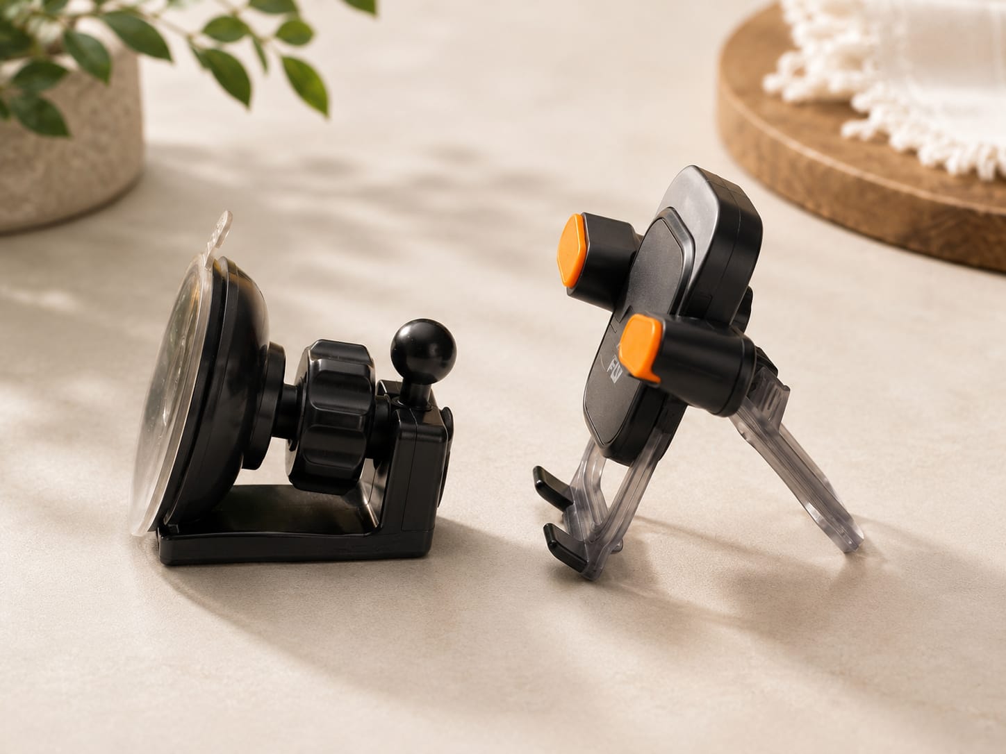 FLY PT-40 Universal Car Mobile Phone Holder - Image 2